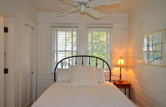 Cottage Rental Agency - Seaside, Florida - Foto 3
