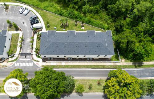 Elegant 3BR Townhouse wResort Pool10 Min Disney - Foto 61