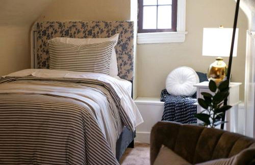 The Knocking Bird- Mins to CLE Clinic - Foto 55