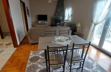 Venias Lake House Apartment 2 - Photo 23