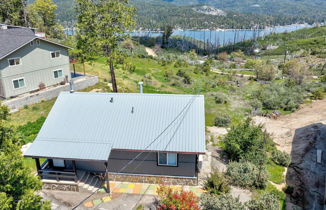 Modern 2bd Cabin With Stunning Views of Bass Lake - Foto 38