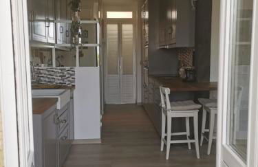 PETIT PARADIS - St MANDRIER VILLAGE - Foto 7