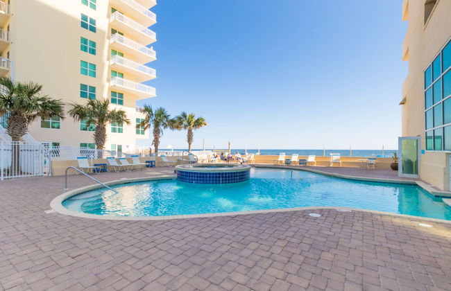 Crystal Shores West Condos by Hosteeva - Foto 20