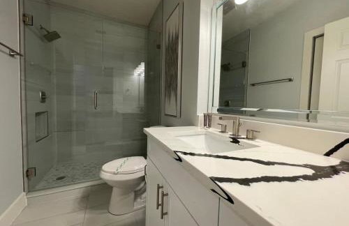 WorldQuest 3BR Condo 10 min to Epcot - Foto 30