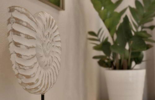 Superior family apartment w/pool dining area - Photo 12