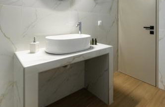 DION APARTMENTS - Photo 17