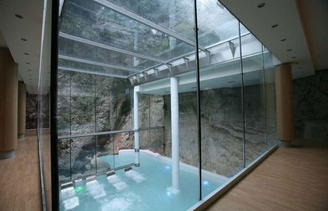 Ingresso do balneário La Hermida - Foto 4