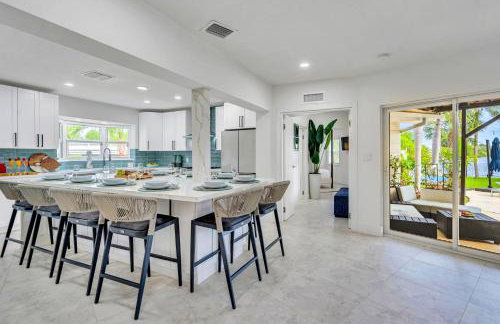 180 of Waterfront Heated Pool Walk To Beach Paradise Point Key RESIDENCES - Foto 15