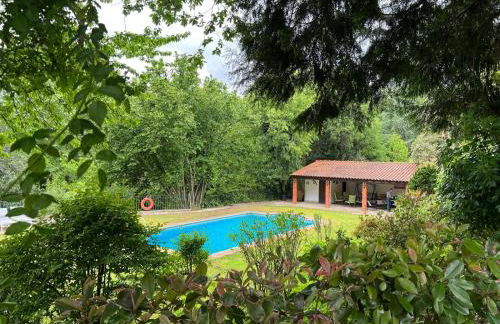 Torrinheira ~ Family Pool Villa and Woods - Foto 34