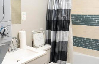 Lincoln Manor - Newly Renovated, 1mile from PHL Airport and Sports Stadiums - Foto 20