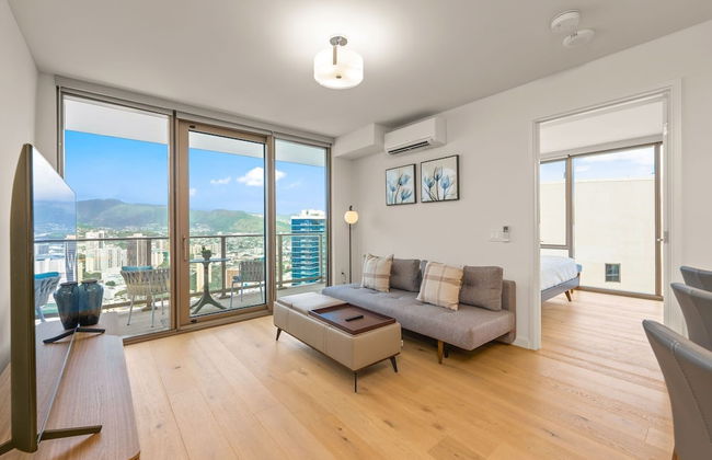 Sky Ala Moana 4209 2 Bedroom Condo by RedAwning - Photo 15