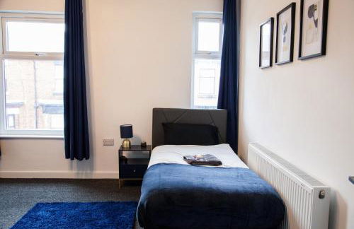 Entire Modern Home in Manchester and Near Peak District - Foto 10