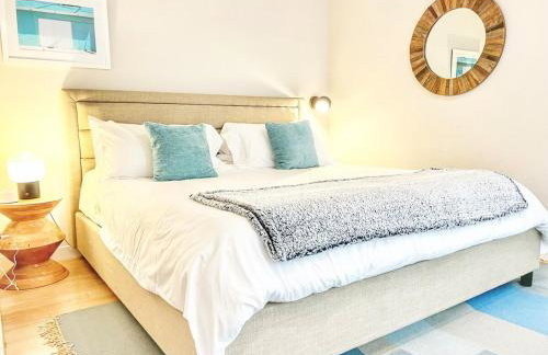 The Leo - One Bedroom Apartment w Private Balcony - Foto 3