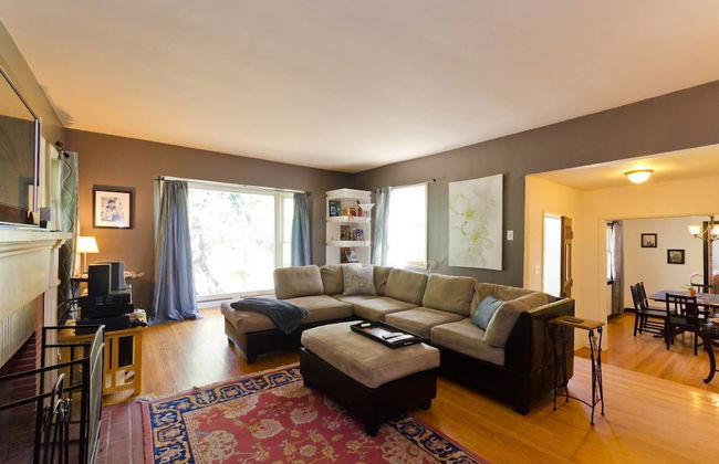 Hollywood Hills Canyon Breezes - Photo 15