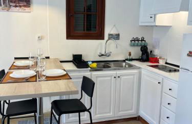 Cozy Apartment in Son Xoriguer Stays Walk to Beach - Foto 14