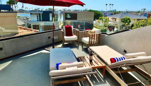 Naples Luxury Retreat - 3 BDR Stay for 6 w Rooftop Patio - Photo 3