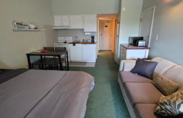 Cedar Lodge Condo with Private Balcony & Full Kitchen - Foto 9