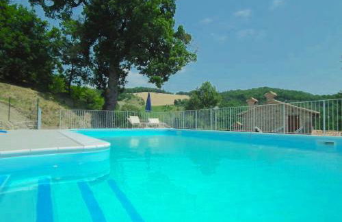 Farmhouse in Marche with Pool and Views - Foto 6
