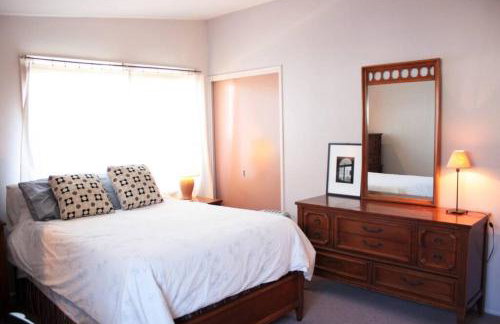 Bixby Beauty 50s Mod Long Beach - Foto 51