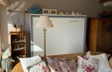 Sea Views Penthouse - Photo 8