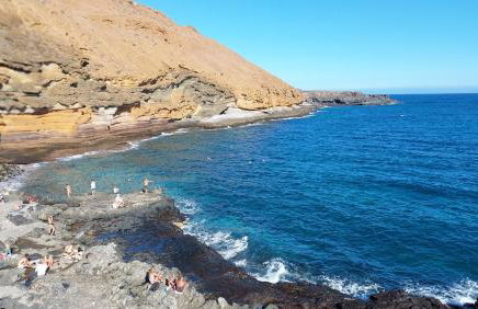 Tenerife South SUNNY Terrace with VIEW and BiG POOL AirCon DW - Foto 37
