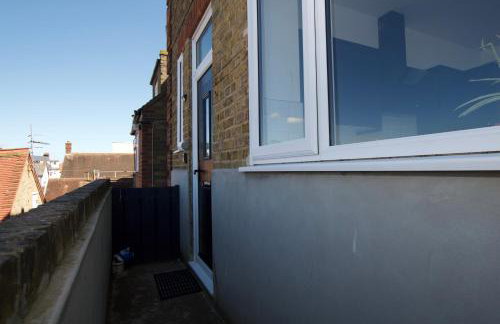 Beautiful large 3-bed coastal flat with parking. - Foto 52