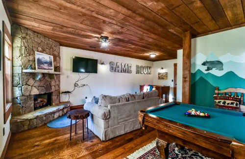 Amazing Views~Secluded Retreat~HotTub~GameRoom - Foto 38