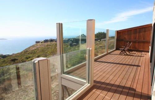 Beach Nest! Hot Tub! Sauna! BBQ Grill! AMAZING VIEWS!! Romantic Getaway! Dog Friendly!! - Foto 3