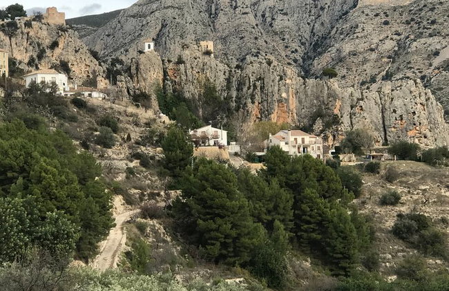 Private Castell de Guadalest und Algar Springs Tour von Benidorm - Foto 4