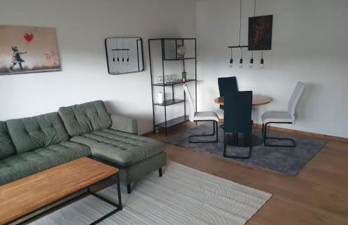 Gemütliche 3-Zimmer-Wohnung mit TG-Stellplatz - Top-Lage in Karlsruhe - Foto 1