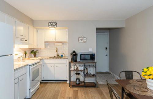 Modern 2BR Gem Steps to The Greene UD & WPAFB - Photo 10