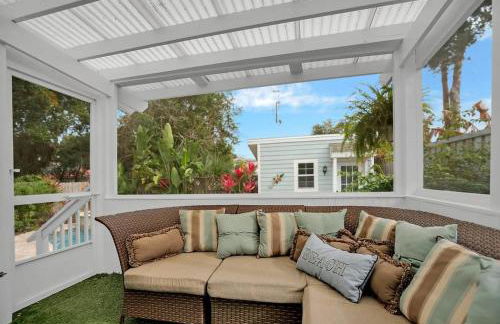 Charming Cottage w Pool, Walkable to Downtown - Foto 3