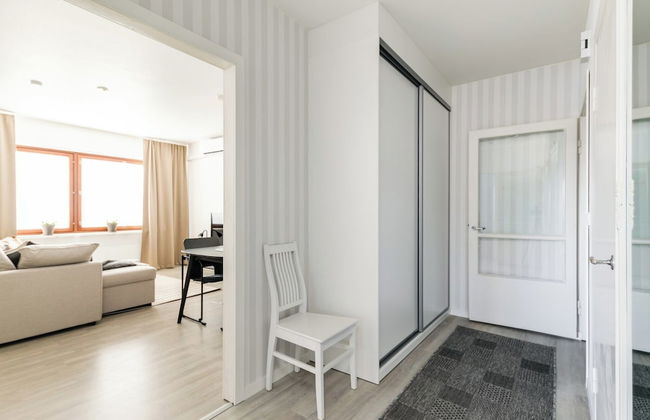 Santa's Holiday Homes - Photo 78