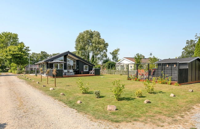 "Sighfrith" - 150m from the sea - Photo 20