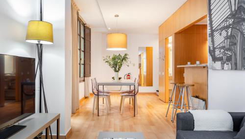 Aspasios Plaza Real Apartments - Foto 4