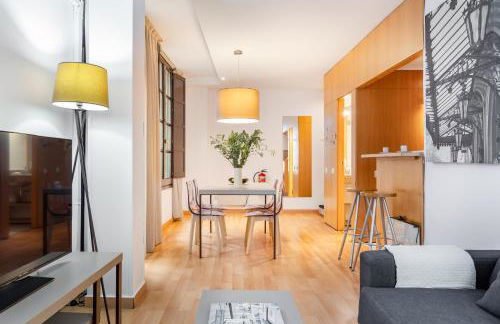 Aspasios Plaza Real Apartments - Foto 4