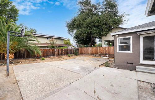 SJ Charm 3Br House - Beautiful Renovation - Foto 17