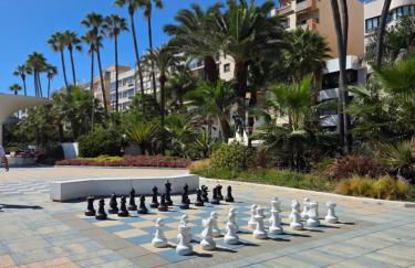 Sea View Penthouse Apartment with Hot Tub - Casa Bella Vista, Buenas Noches , Estepona - Photo 67