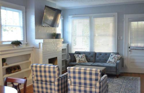 Perfectly Modern Craftsman- close to everything! - Photo 14