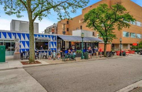 Pristine Birmingham Retreat - Foto 17