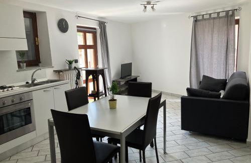 UN PASSO DAL CASTELLO - Foto 9