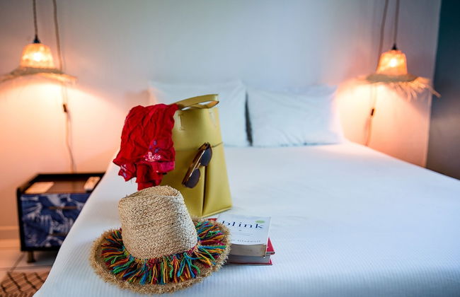 Numero Uno Beach Apartments - Photo 14