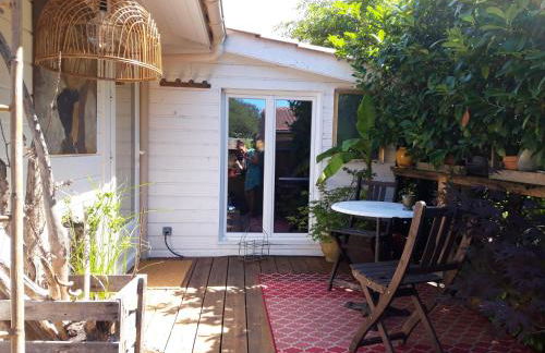 Jolie maison en bois climatisée Proche Lac&Océan - Foto 16