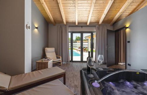 Gorgeous Home In Barban With Sauna - Photo 22