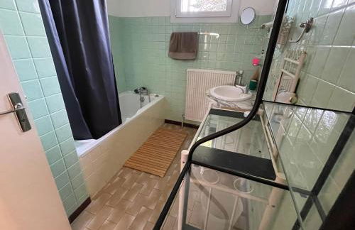 Maison dromoise jardin rivière à 5 min - Foto 9