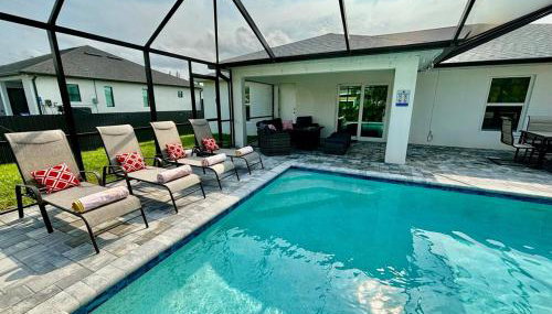 Cape House - 4 BR - Pool - Fire Pit - Private Backyard - Foto 5