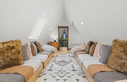 Hot Tub Sauna Spacious Backyard Luxury - Photo 21