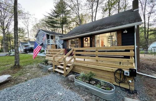 Wally's Compound - Foto 17