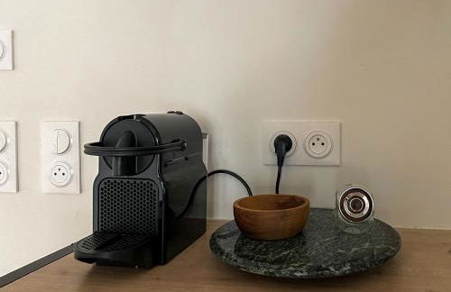 Colorful minimalist apartment 10min away from Paris - Foto 4