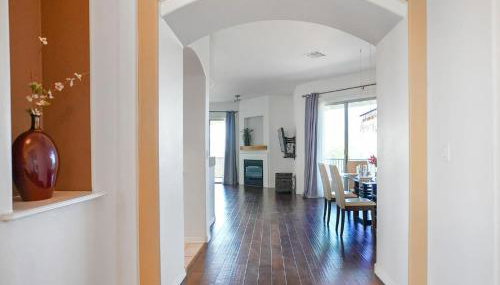 Spacious 3BR Villa w Mountain Views, 2 Patios & Private Garage Near Scottsdale - Foto 3